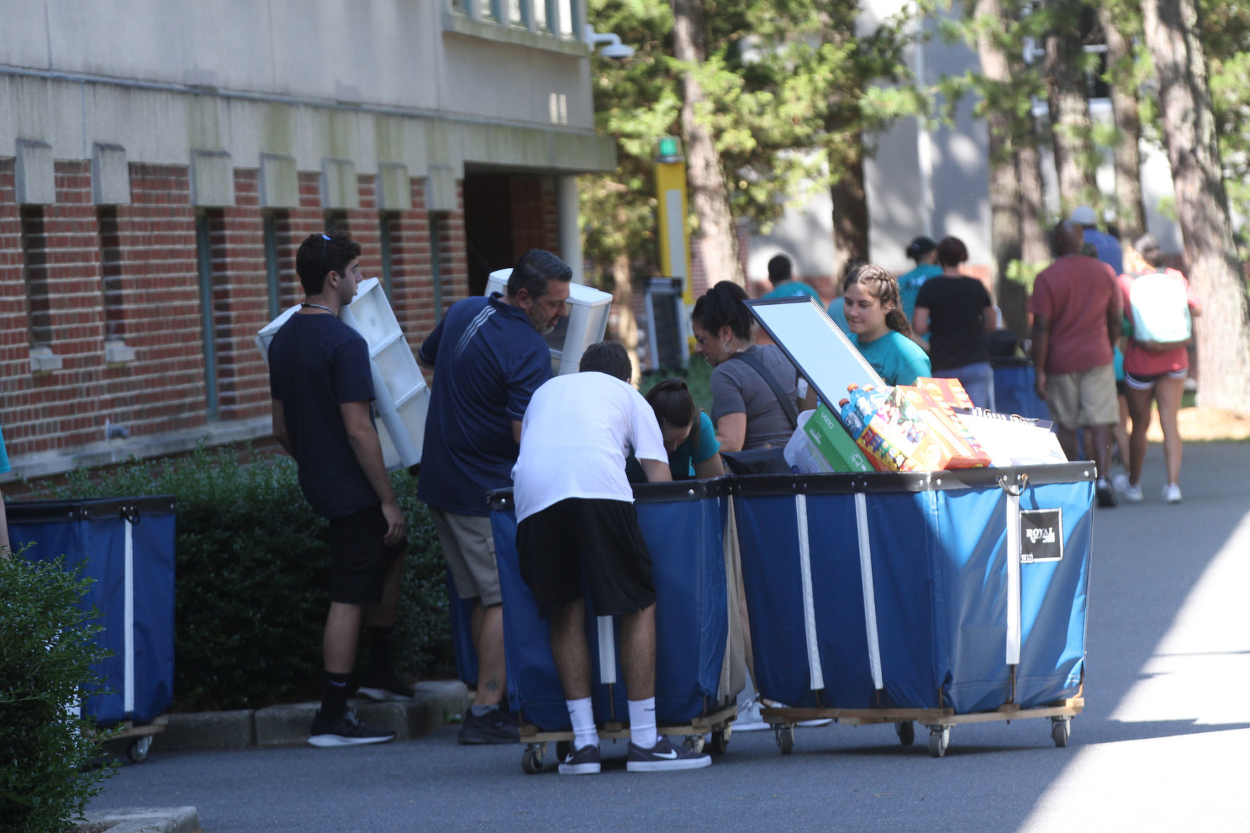 Stockton move in day